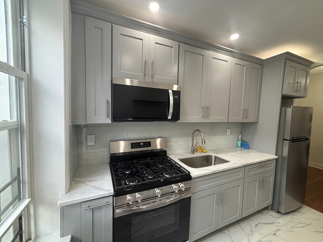 Photo - 309 E 91st St (Brooklyn, NY)