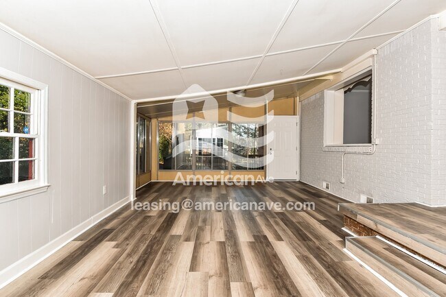 Foto del edificio - 1766 Springfield Ave