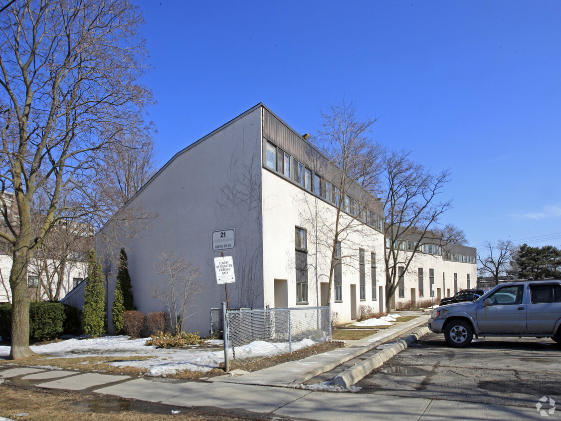 Primary Photo - Potsdam Townhouses