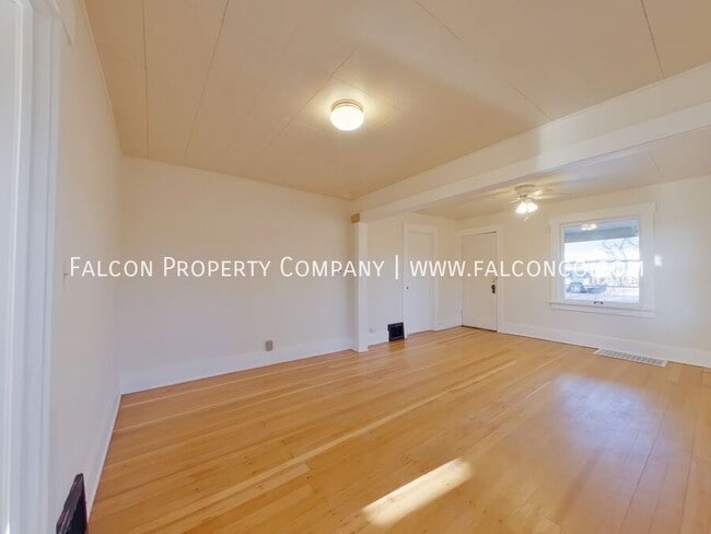 Photo - 2107 W Kiowa St House