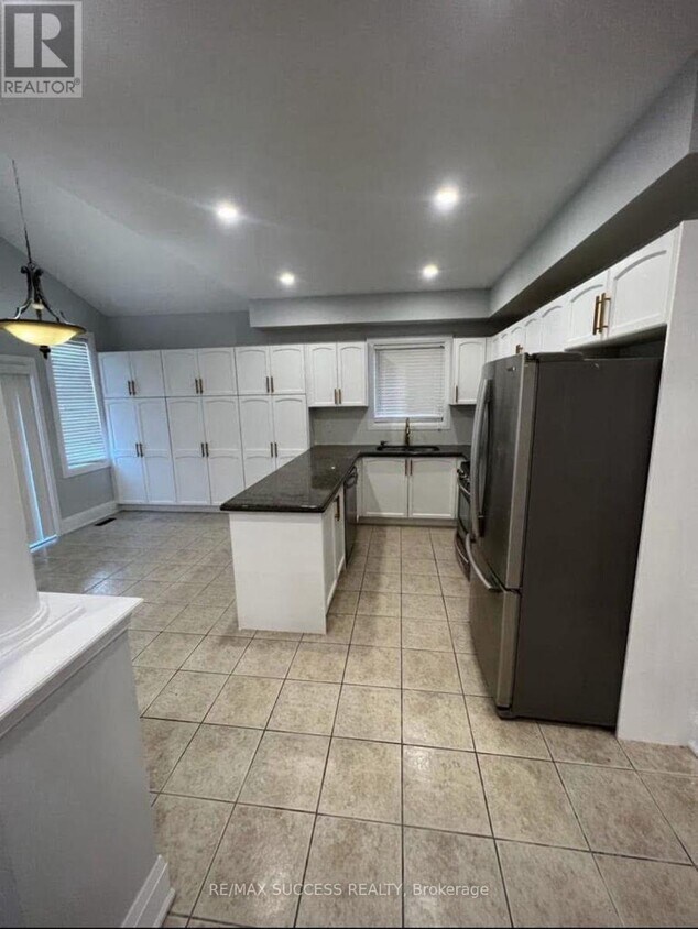 Photo principale - 1019 Donnelly St