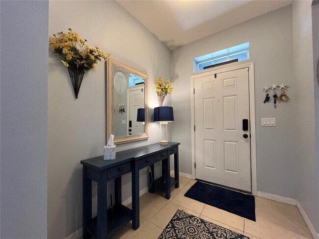 Foto del edificio - 2125 Lennox Dale Ln