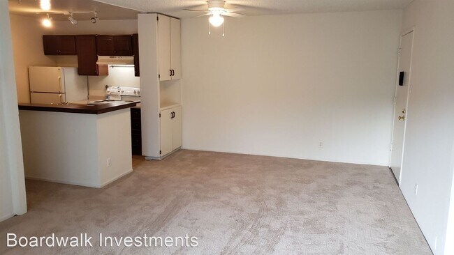Building Photo - 2 br, 2 bath House - 115 Piccadilly Pl. #D 1D