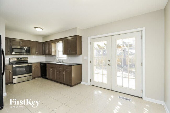 Building Photo - 7310 Flint Dr