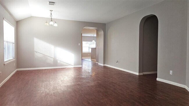 Foto del edificio - 21526 Pointed Oak Ln