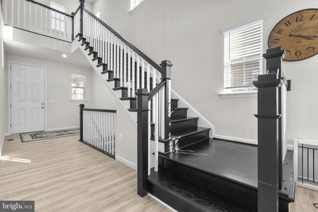 Building Photo - 68 SNOWDROP Dr