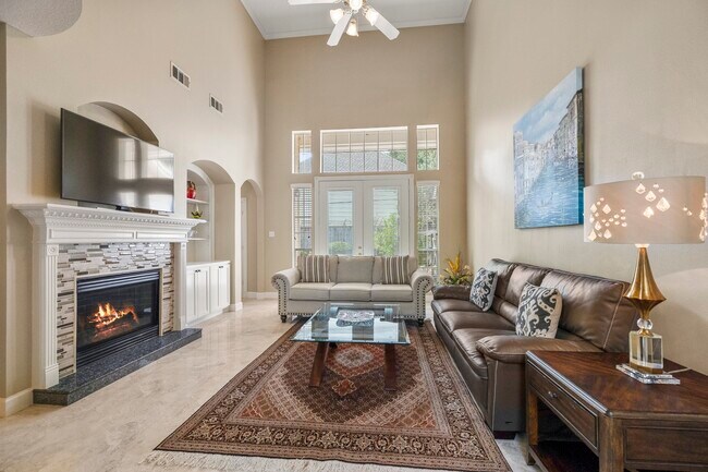 Building Photo - 6830 Jasmine Pl