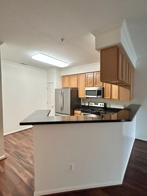 Foto del edificio - 2607 Chapel Lake Dr