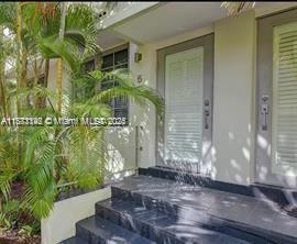 Foto del edificio - 727 Jefferson Ave
