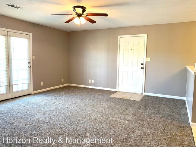 Foto del edificio - 2 br, 1 bath House - 410 Jack Miller Unit H