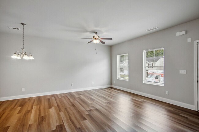 Building Photo - 5974 Westchase St