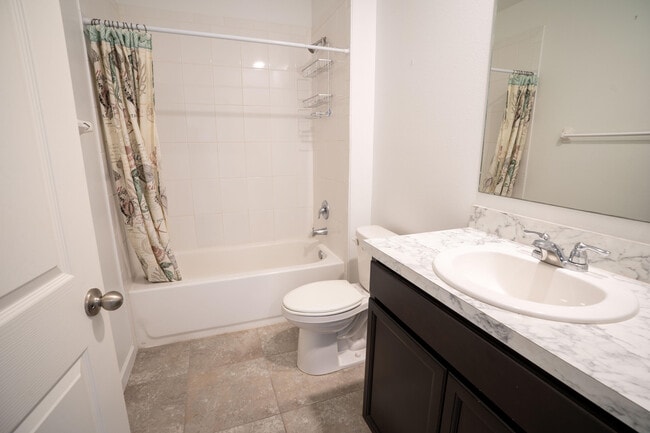 Foto del edificio - 1401 SE Portillo Rd