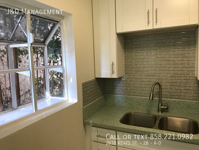 Foto del edificio - Upgraded Apartment near Liberty Station wi...