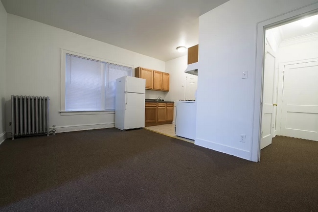 Building Photo - 7934 S Wabash Ave