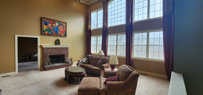Building Photo - 51 Wabuda Pl