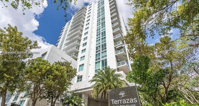 Foto del edificio - 1861 NW S River Dr