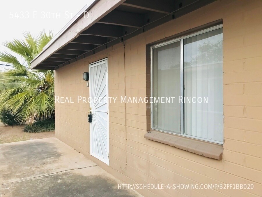 Foto principal - 5433 E 30th St