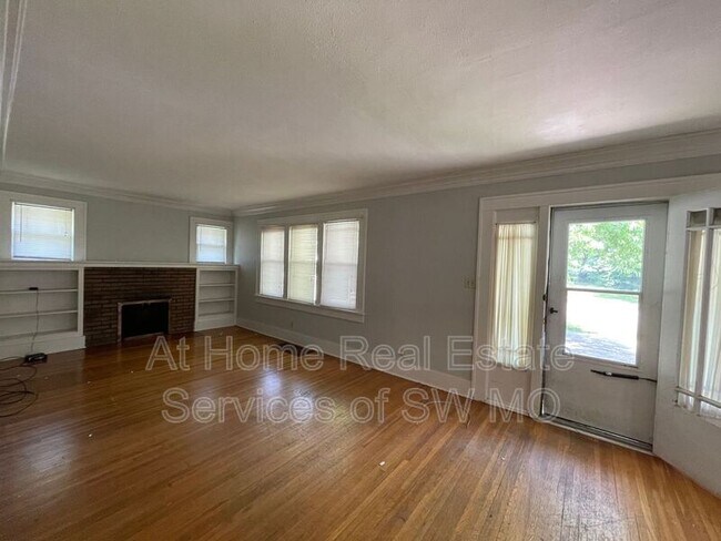 Building Photo - 1248 E Harrison St