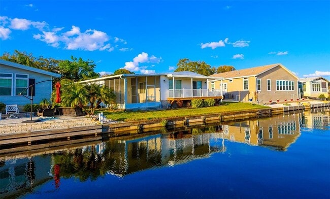 Foto del edificio - 248 Philadelphia Blvd