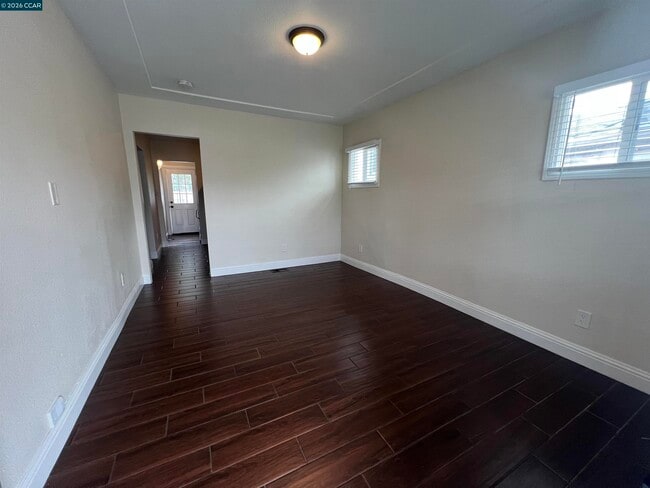 Foto del edificio - 2824 23rd Ave