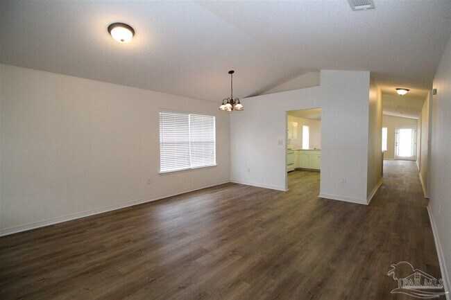 Building Photo - 3044 Illinois Pl