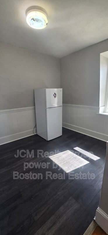 Building Photo - 93 Orange St