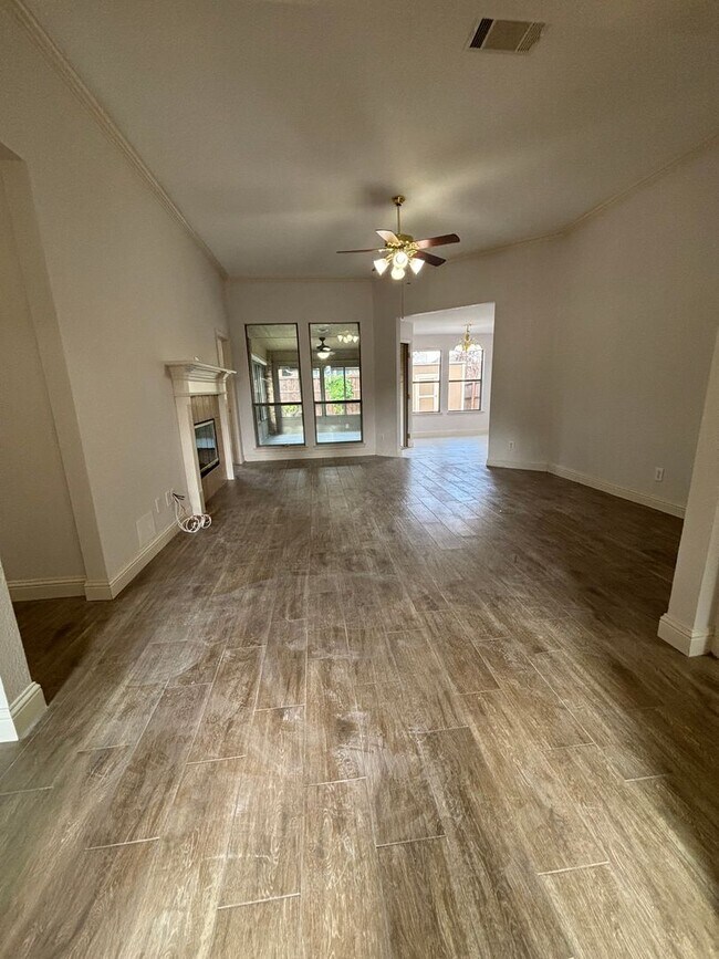 Building Photo - 1812 Colorado Ct