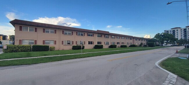 Foto del edificio - 600 SW 2nd Ave