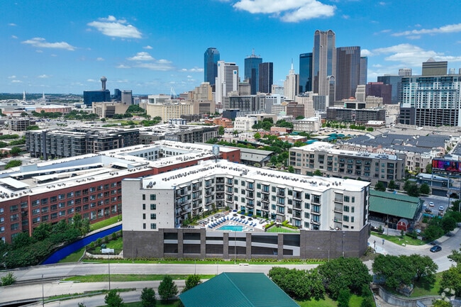 Contexto - Pearl Lofts