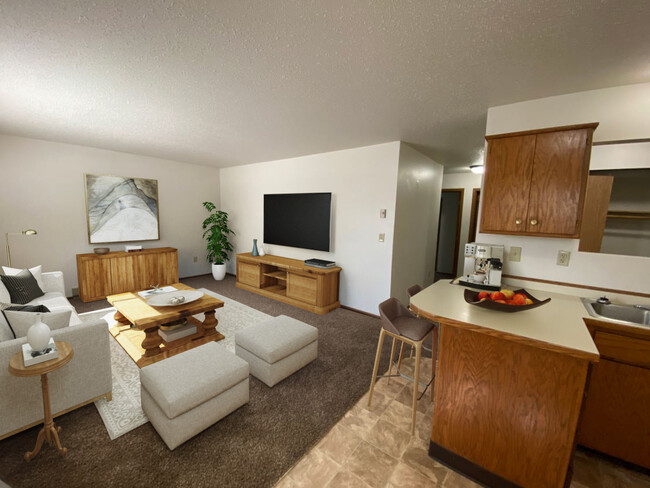 North Ashton - 3 habitaciones - Silver Leaf Apartments (North Fargo)