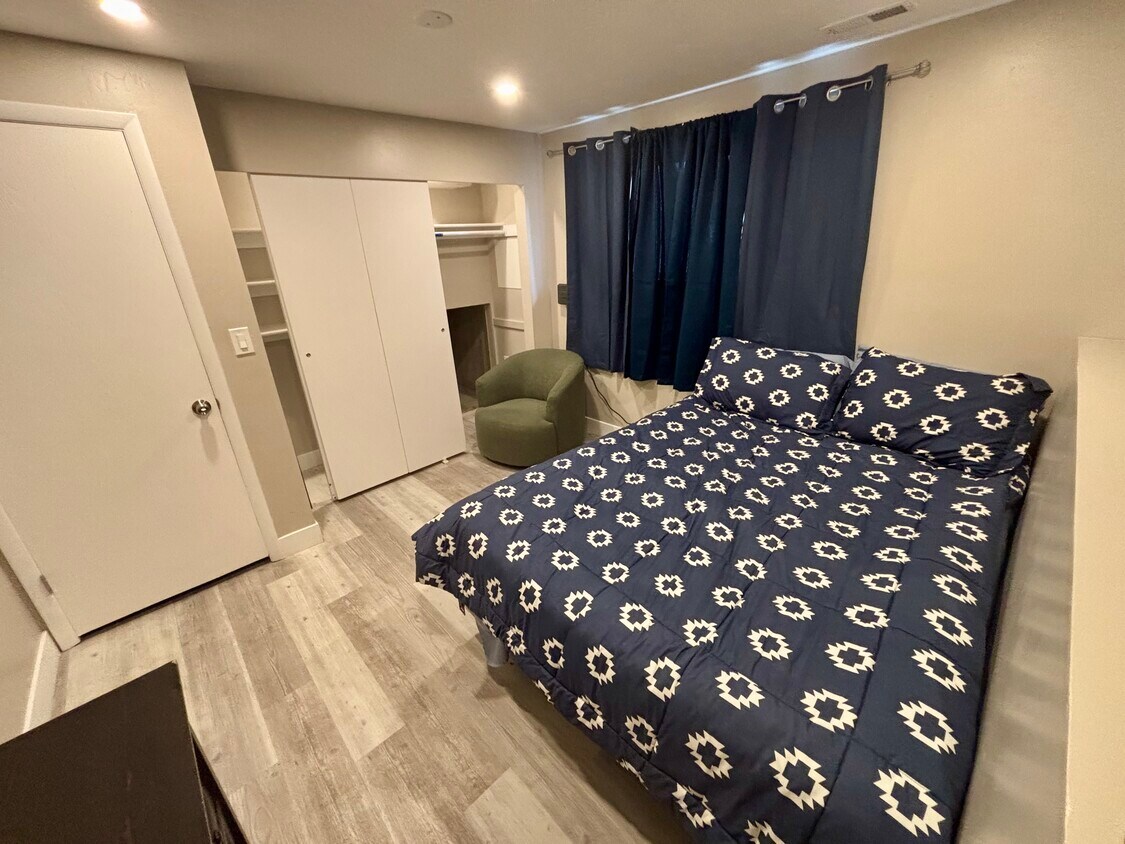 Foto principal - 5098 W Cherry View Dr
