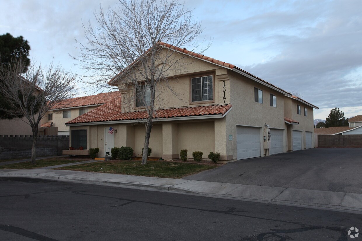 1317 Shogun Ct, Las Vegas, NV 89128 Apartments in Las Vegas, NV