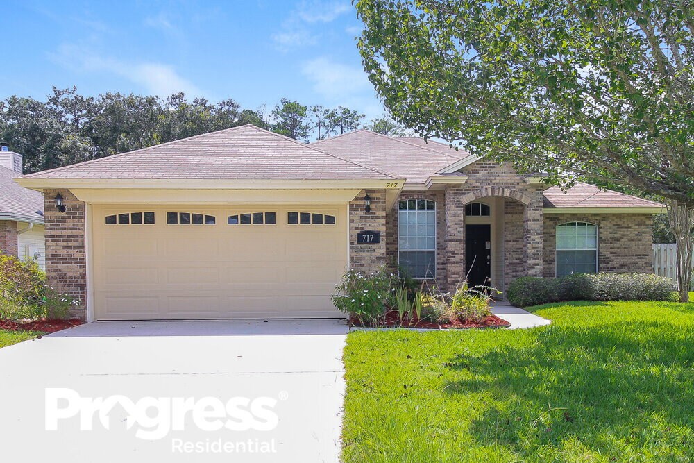 717 S Lake Cunningham Ave, Jacksonville, FL 32259 House for Rent in