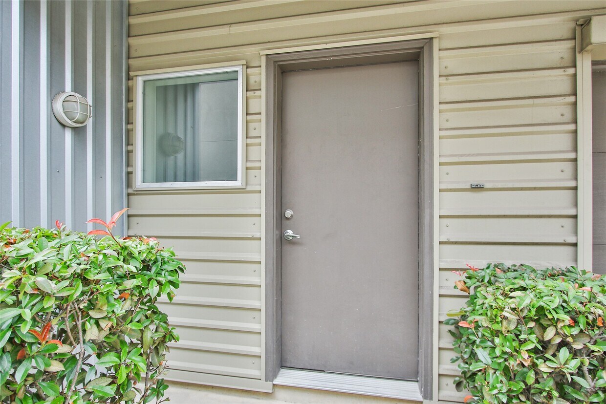 Foto principal - 319 Sydnor St