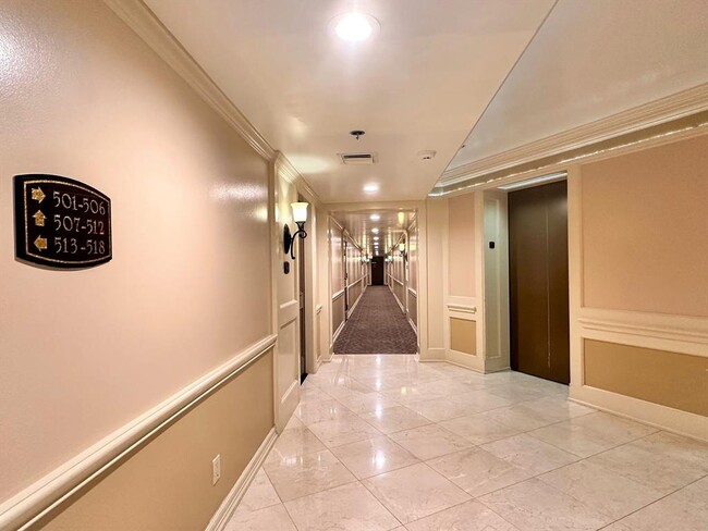 Foto del edificio - 3525 Sage Rd