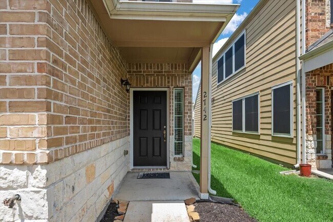 Building Photo - 2742 Windy Thicket Ln