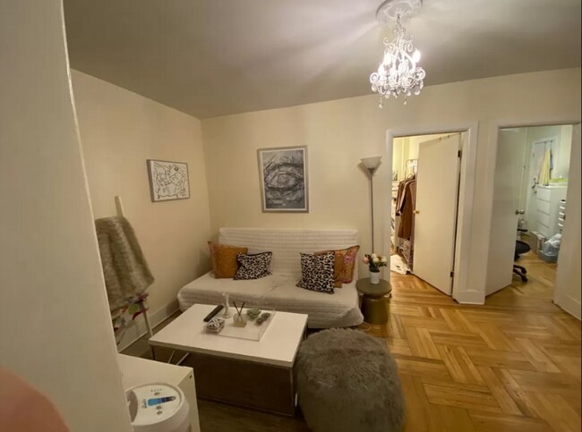 Foto del edificio - 426 W 47th St