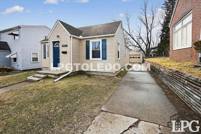 Building Photo - 5831 Gany Mede Dr