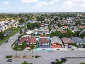 Building Photo - 10370 SW 24th St