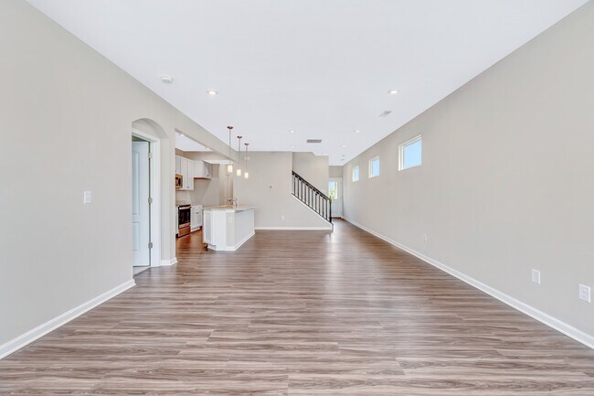 Building Photo - 952 Southline Dr