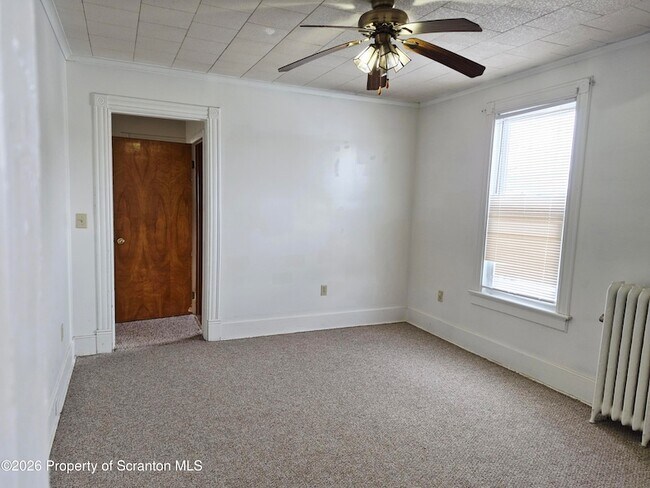 Foto del edificio - 109 Salem Ave