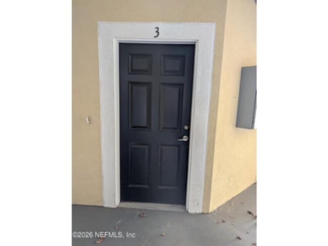 2/2 on Westside - 2/2 on Westside House