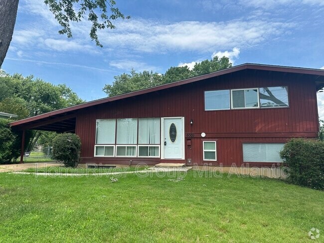 Building Photo - 6002 Ridge View Dr