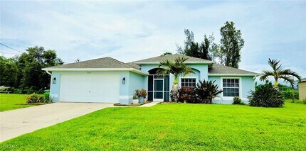 Building Photo - 1139 SW 18th Ave