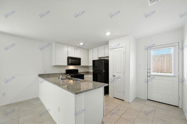 Building Photo - 9217 Grackle Pl