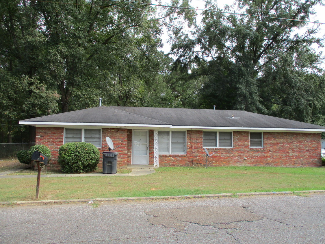 2602 Highland Ave, Meridian, MS 39307 - Room for Rent in Meridian, MS ...