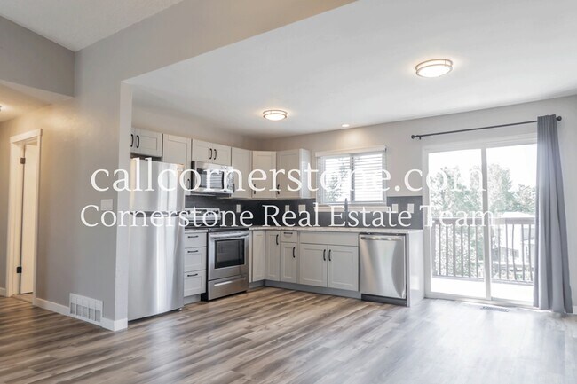 Foto del edificio - 237 Saddlemountain Rd