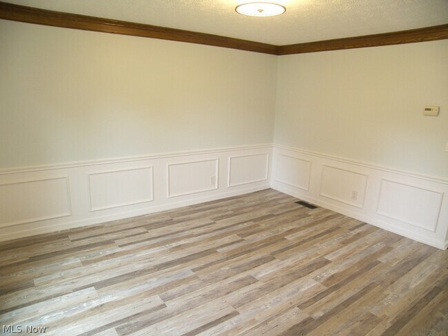 Foto del edificio - 32156 S Roundhead Dr