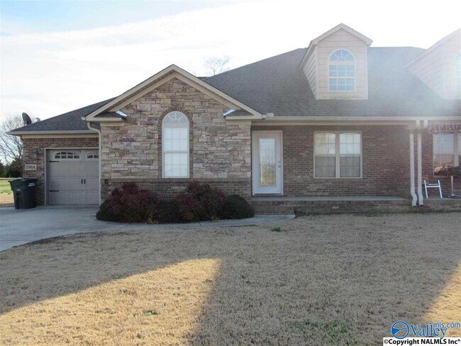 Building Photo - 1548 Charity Ln