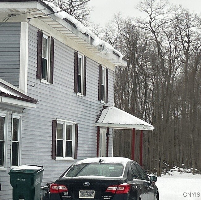 Foto del edificio - 335 Church St